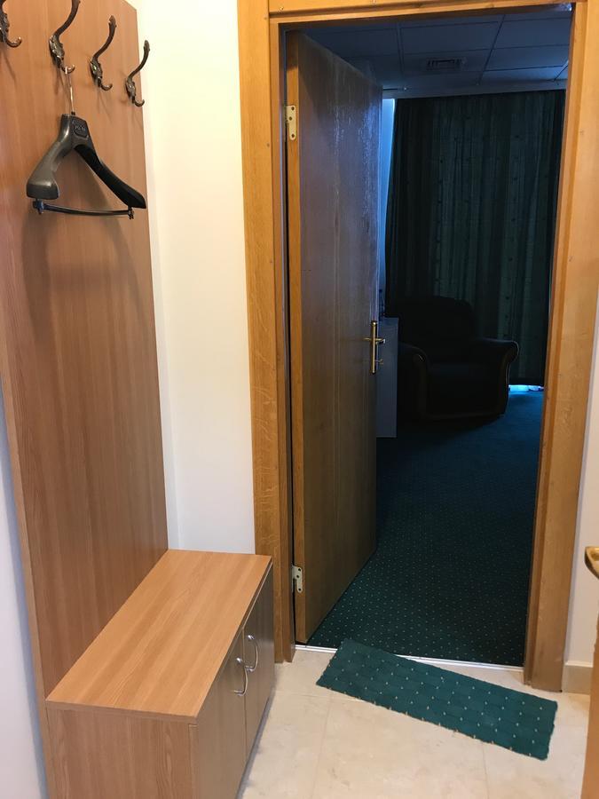 Apartament In Regim Hotelier Bacau Ngoại thất bức ảnh