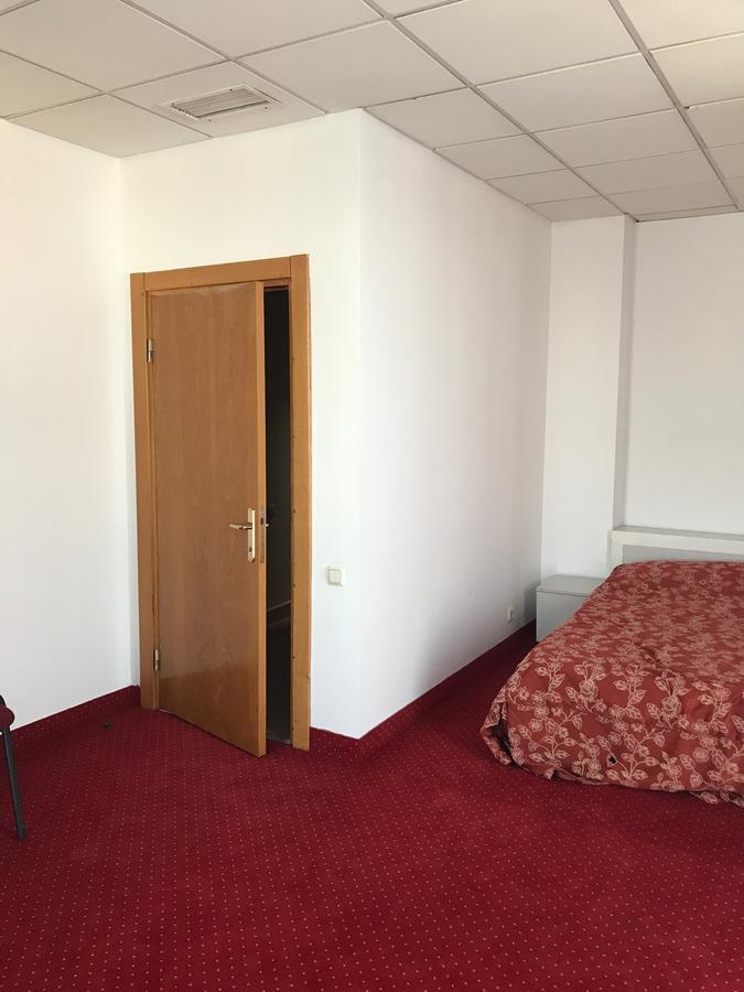 Apartament In Regim Hotelier Bacau Ngoại thất bức ảnh